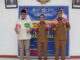 Bupati Eka Putra,Wakil Bupati Richi Aprian serta Ketua DPRD Rony Mulyadi Dt,Bungsu usai divaksinasi.