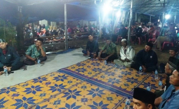 Acara syukuran kaum suku Chaniago di Kambang.