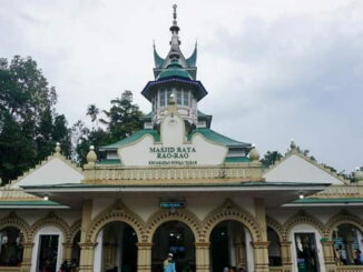 Salah satu masjid yang dikunjungi Tim Ramadan Kab. Tanah Datar.