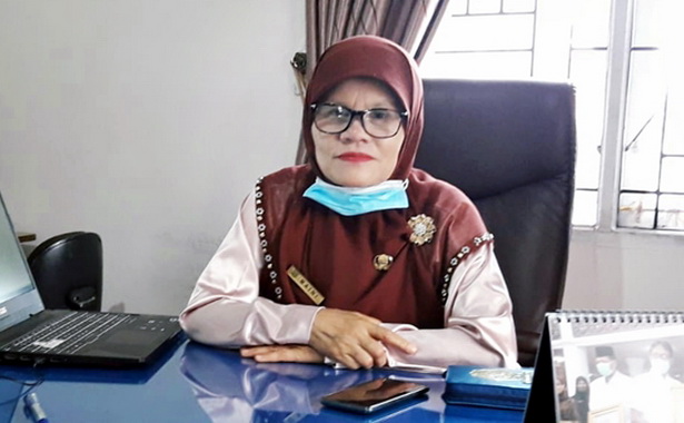 Maini, Kadis Dukcapil Kota Padang Panjang.