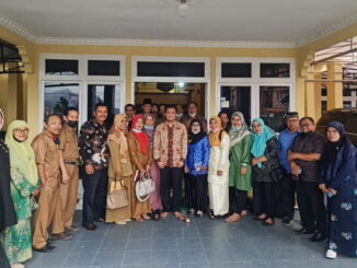 Para pelaku pendidikan di Limapuluh Kota usai pertemuan dengan Wabup RKN.