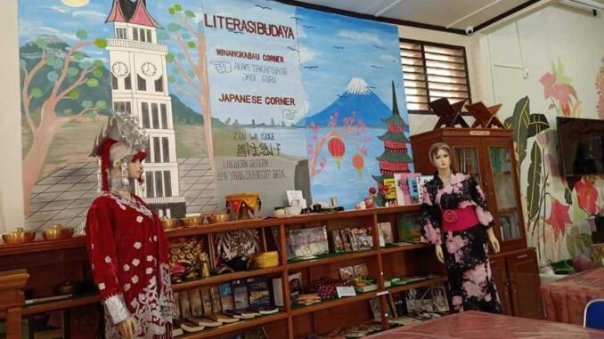 Perpustakaan SMA 4 Bukittinggi.