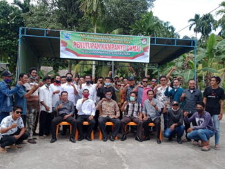 Foto bersama usai penutupan kampanye kades Goisoo'inan.