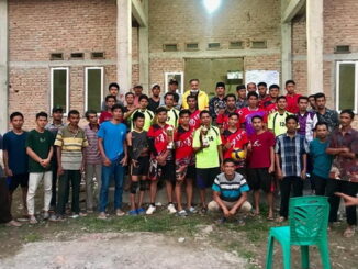 Pemenang turnamen foto bersama.