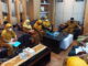 Wawako Zohirin Sayuti dan Sekdako Sawahlunto, Dr.dr. Ambun Kadri, MKN dan Kepala SMA-SMK-MAN se - Kota Sawahlunto bersama cabang Diknas Sumbar.