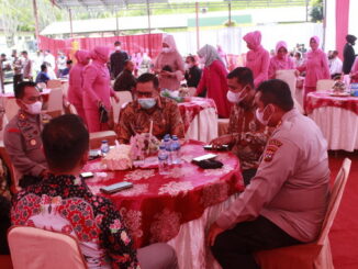 Acara pisah sambut Kapolres Arosuka.