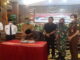 Ketua DPRD Pessel, Emizen, S.Pd menandatangani Persetujuan bersama Ranperda RMJMD Kabupaten Pesisir Selatan tahun 2021-2026.