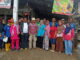 Anggota DPRD Kota Padang, Jupri foto bersama warga Batuang Taba usai kegiatan gotong royong.