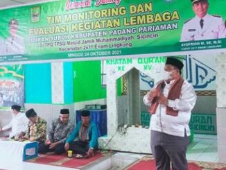 Bupati Padang Pariaman Suhatri Bur sedang menyampaikan pengarahannya.
