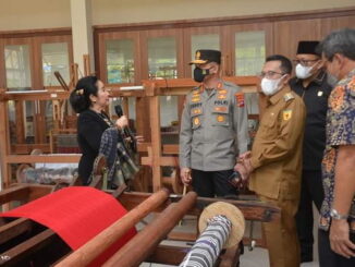 Kapolda Sumbar bersama Bupati Tanah Datar.