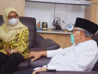 Kepala Ombudsman Perwakilan Sumbar dan Wakil Walikota Sawahlunto.