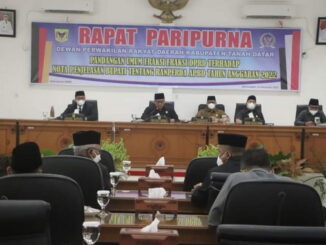Rapat paripurna DPRD Tanah Datar.