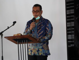 Bupati Epyardi Asda saat memberi sambutan.