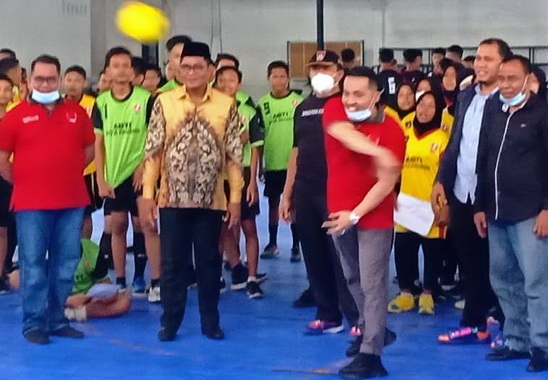 Turnament Bola Tangan Tingkat Pelajar Se-Kota Padang. Turnament Bola Tangan Tingkat Pelajar Se-Kota Padang.
