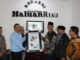 Gubernur Mahyeldi di redaksi Haluan Riau.
