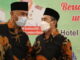 Gubernur Sumbar Mahyeldi bersama gubernur Riau, Syamsuar.
