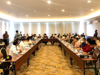 Rapat perkembangan kegiatan pembangunan di Danau Singkarak.