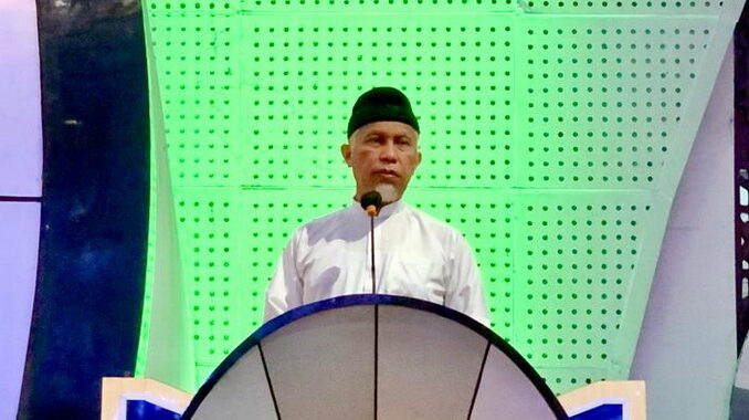Gubernur Mahyeldi saat memberi sambutan.