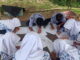 Kegiatan belajar membatik di Canting Buana Bukittinggi.