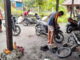 Pelatihan teknik perbengkelan bagi pemuda.