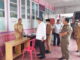 Wako Zul Elfian Umar saat meninjau kantor Disdukcapil dan Satpol PP Kota Solok.