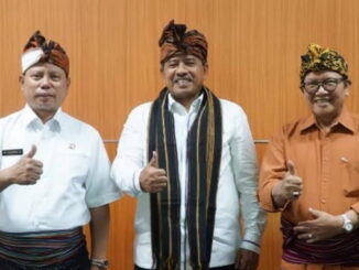Bupati Siak bersama bupati Lombok Timur.
