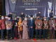 Foto bersama saat penyerahan Padang TV Award.