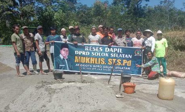 Goro saat reses Mukhlis, ST, S.Pd.