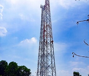 Tower yang belum punya IMB di Tualang.
