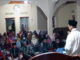 Bupati Limapuluh Kota di hadapan jemaah tarwih Masjid Mukhlisin Jorong Batu Bauak, Nagari Sungai Rimbang Kec. Suliki.