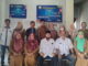 Leonardy Harmainy bersama perangkat desa Cubadak Air.