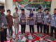 Zofra Wandi bersama perangkat Nagari Indulur.