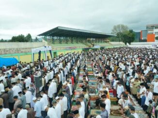 Suasana Shalat Ied di Lapangan Gumarang Batusangkar