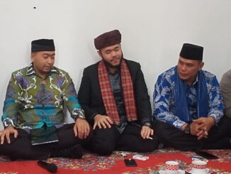 Wagub Audy bersama wako Padang Panjang Fadly Amran.