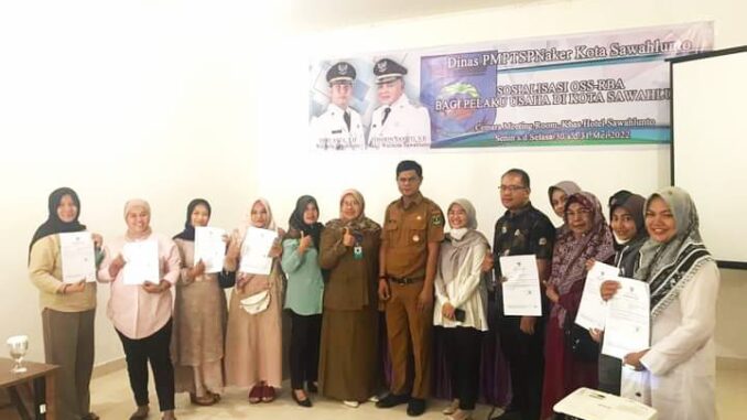 Peserta sosialisasi pendaftaran NIB yang dilaksanakan DPMPTSPNaker Kota Sawahlunto.