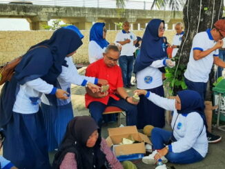 Reuni siswa-siswi SMPN 2 Padang.