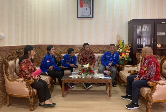 DPC GAMKI Kepulauan Mentawai lainnya melakukan audiensi dengan Plt. Sekretaris Daerah Kabupaten Kepulauan Mentawai.
