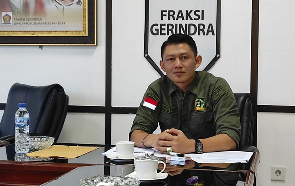 Mario Syah Johan.