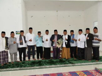 Bupati Suhatri Bur dan Wabup Rahmang bersama sejumlah kepala OPD di lingkungan Pemkab Padang Pariaman.