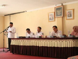Wabup Drs. Rahmang, MM menyampaikan pengarahaan pada pembukaaan sosialisasi pendaftaran cagar budaya yang digelar Disdikbup Padang Pariaman.