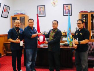 Bupati Mentawai Bersama Network Manager Telkomsel