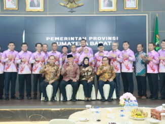 Gubernur Mahyeldi bersama peserta studi SLISN PPRA LXIV Tahun 2022.
