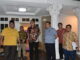 Bupati Suhatri Bur bersama sejumlah pimpinan OPD Padang Pariaman ke Bukittinggi menyambangi rumah orang tua Anggota DPR asal Sumbar Ade Reski Pratama.