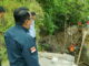 Monitoring dan evaluasi pembangunan kembali jembatan Sialahan.