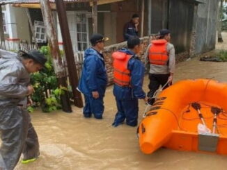 Kawasan Kota Solok yang dilanda banjir.