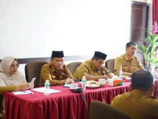 Dengan didampingi Wabub Rahmang dan Sekdakab Rudy R. Rilis Bupati Padang Pariaman Suhatri Bur minta kepala OPD percepat realisasi anggaran.