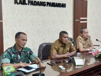 Kabid Penanggulangan Risiko Bencana BPBD Padang Pariaman Wirman, S.Sos, MM saat memimpin rakor.