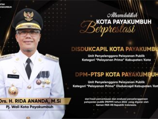 DPMPTSP Dan Disdukcapil Kota Payakumbuh meraih penghargaan kategori Pelayanan Prima