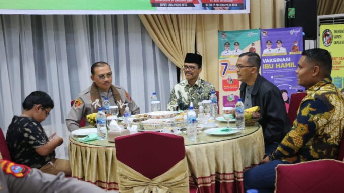 Kapolda Sumbar bersama Bupati Limapuluh Kota