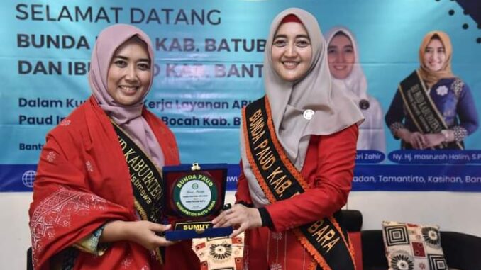 Ny Hj Maya Indriasari Zahir Melakukan Kunjungan Kerja Layanan Anak Berkebutuhan Khusus (ABK) di PAUD